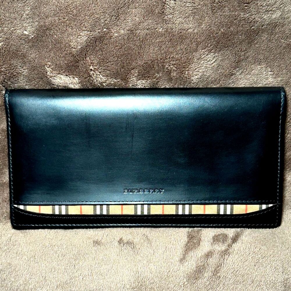 Authentic Preloved BURBERRY Black Leather and Nova Check Long Wallet